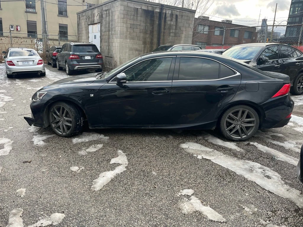 Lexus IS 300 2018 * CARFAX * БЕЗ ПЪРВОНАЧАЛНА ВНОСКА - изображение 4