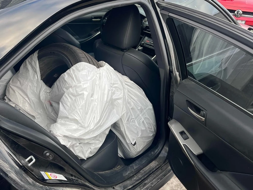 Lexus IS 300 2018 * CARFAX * ��� ������������ ������ | Mobile.bg � ����������� 14