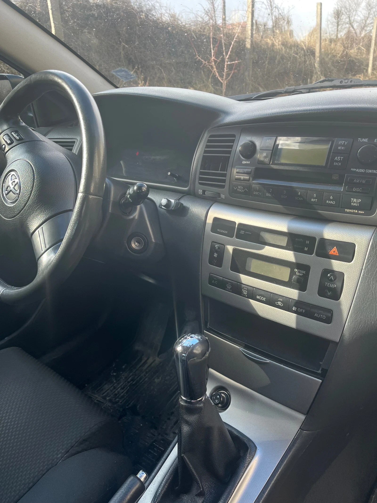 Toyota Corolla 2.0 D - изображение 7