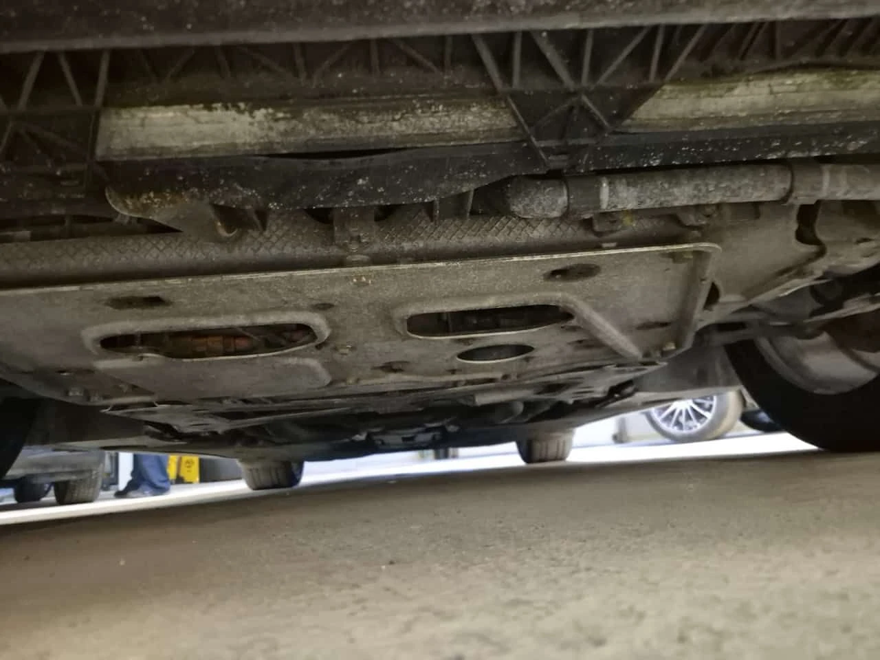 Porsche Panamera * S E HYBRID * CARFAX * ���� �� �� | Mobile.bg � ����������� 17