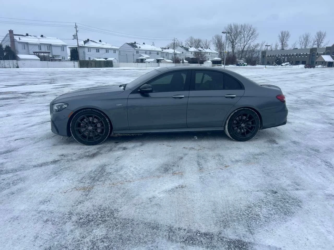 Mercedes-Benz E 53 AMG * CARFAX * BURMESTER* ОБДУХВАНЕ*  - изображение 2