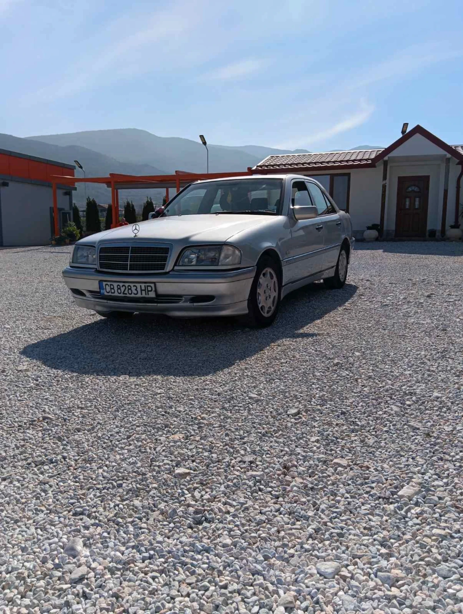 Mercedes-Benz C 250, снимка 4 - Автомобили и джипове - 53830104