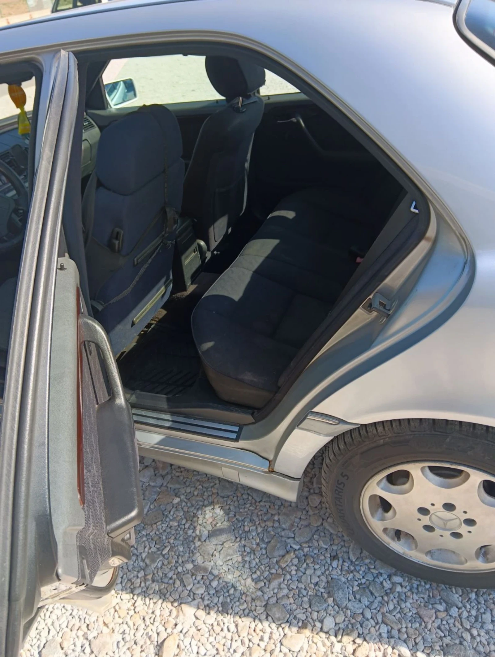 Mercedes-Benz C 250, снимка 13 - Автомобили и джипове - 53830104