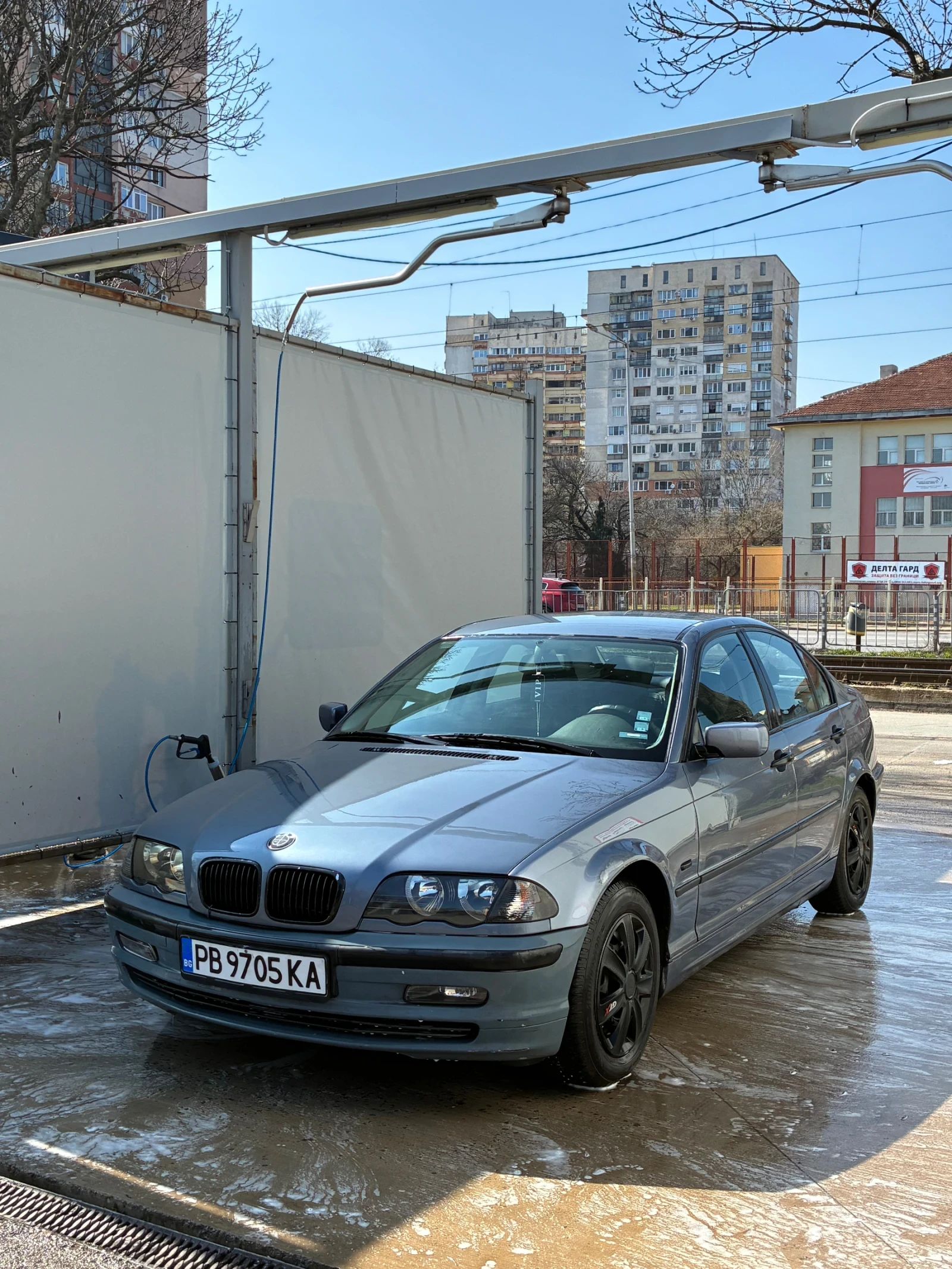 BMW 318, снимка 3 - Автомобили и джипове - 54071380