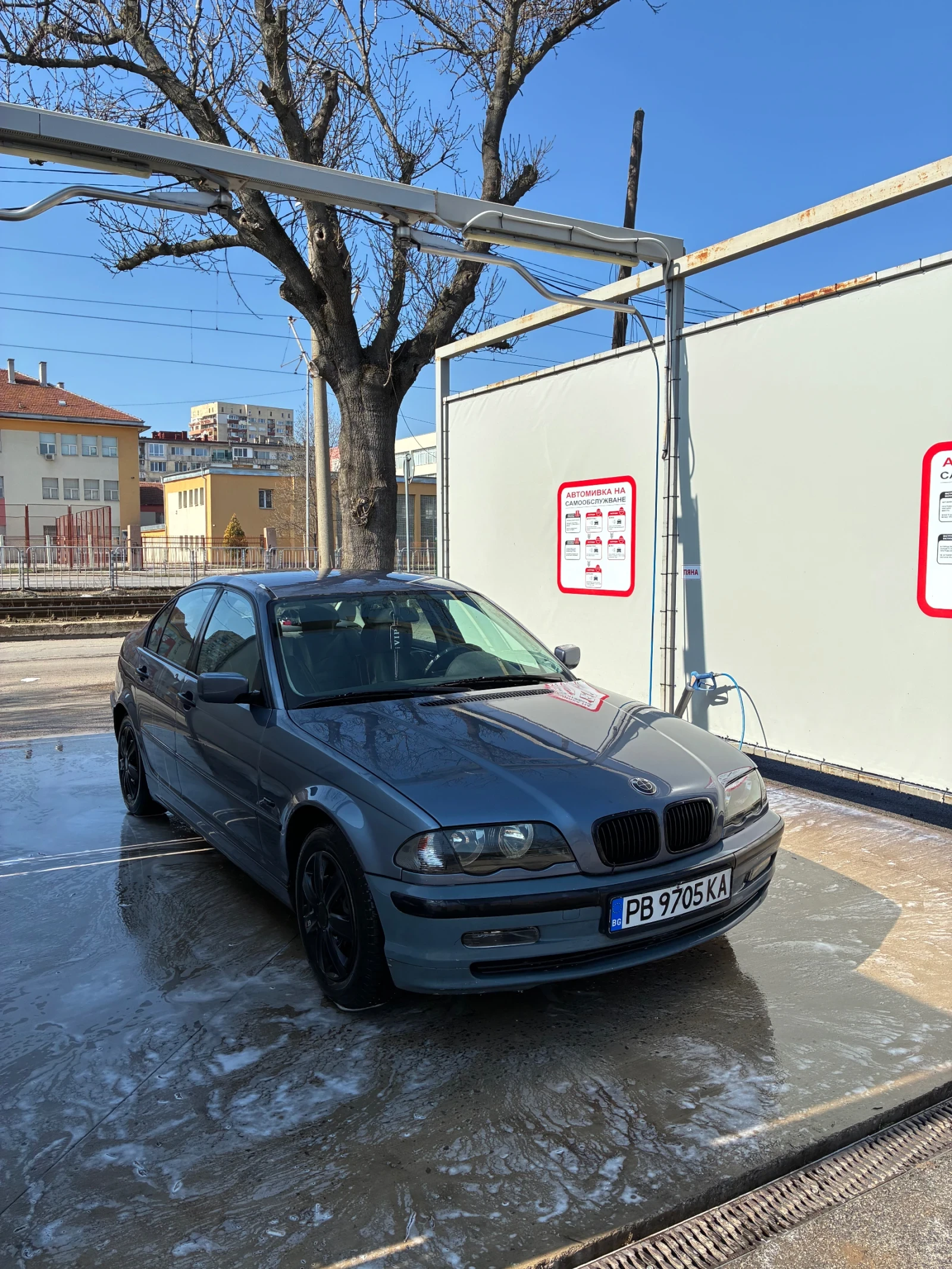BMW 318, снимка 2 - Автомобили и джипове - 54071380