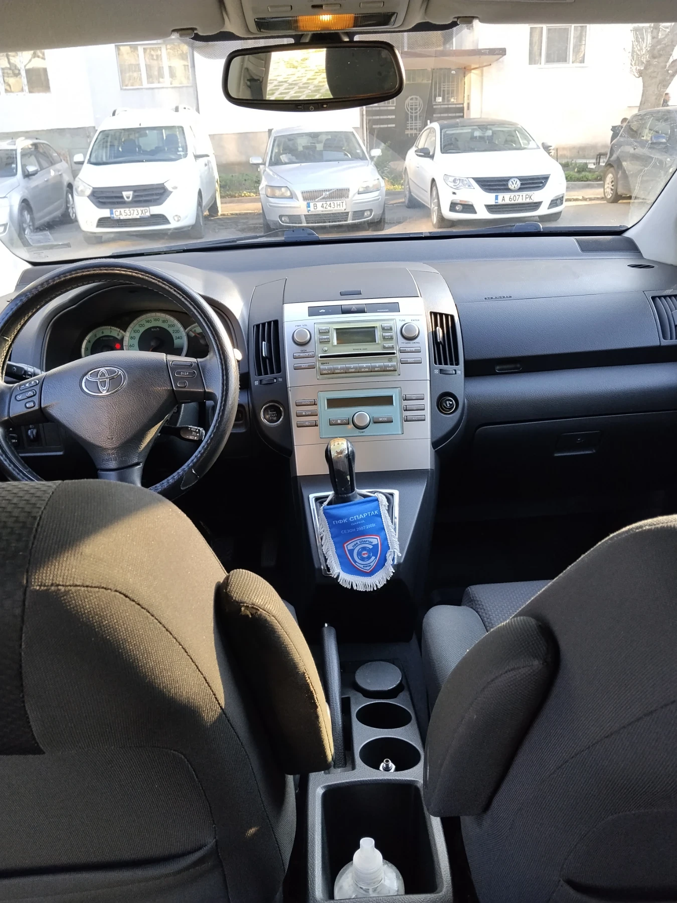 Toyota Corolla verso, снимка 8 - Автомобили и джипове - 54184912