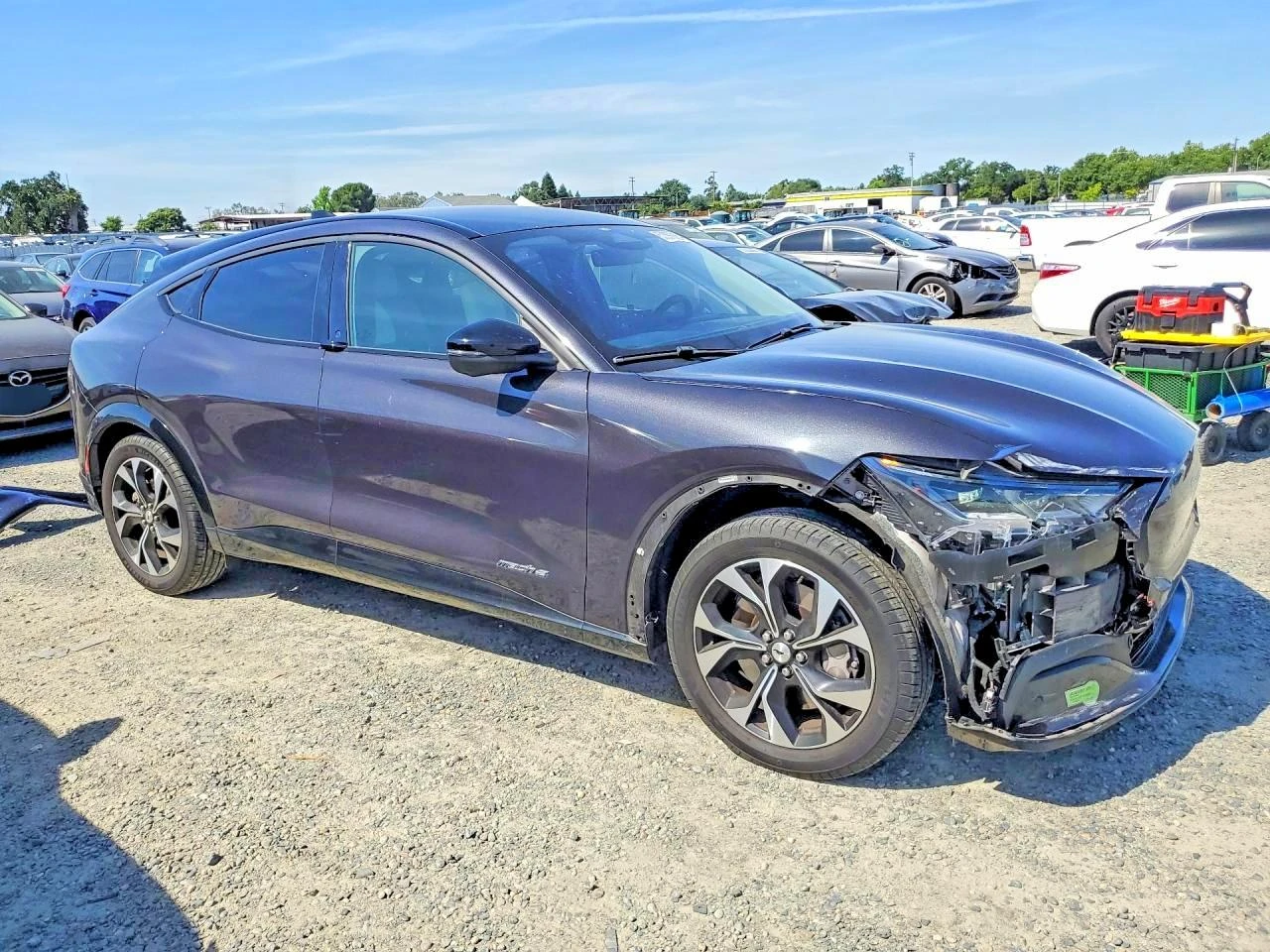Ford Mustang Mach-E Premium, снимка 4 - Автомобили и джипове - 54799125