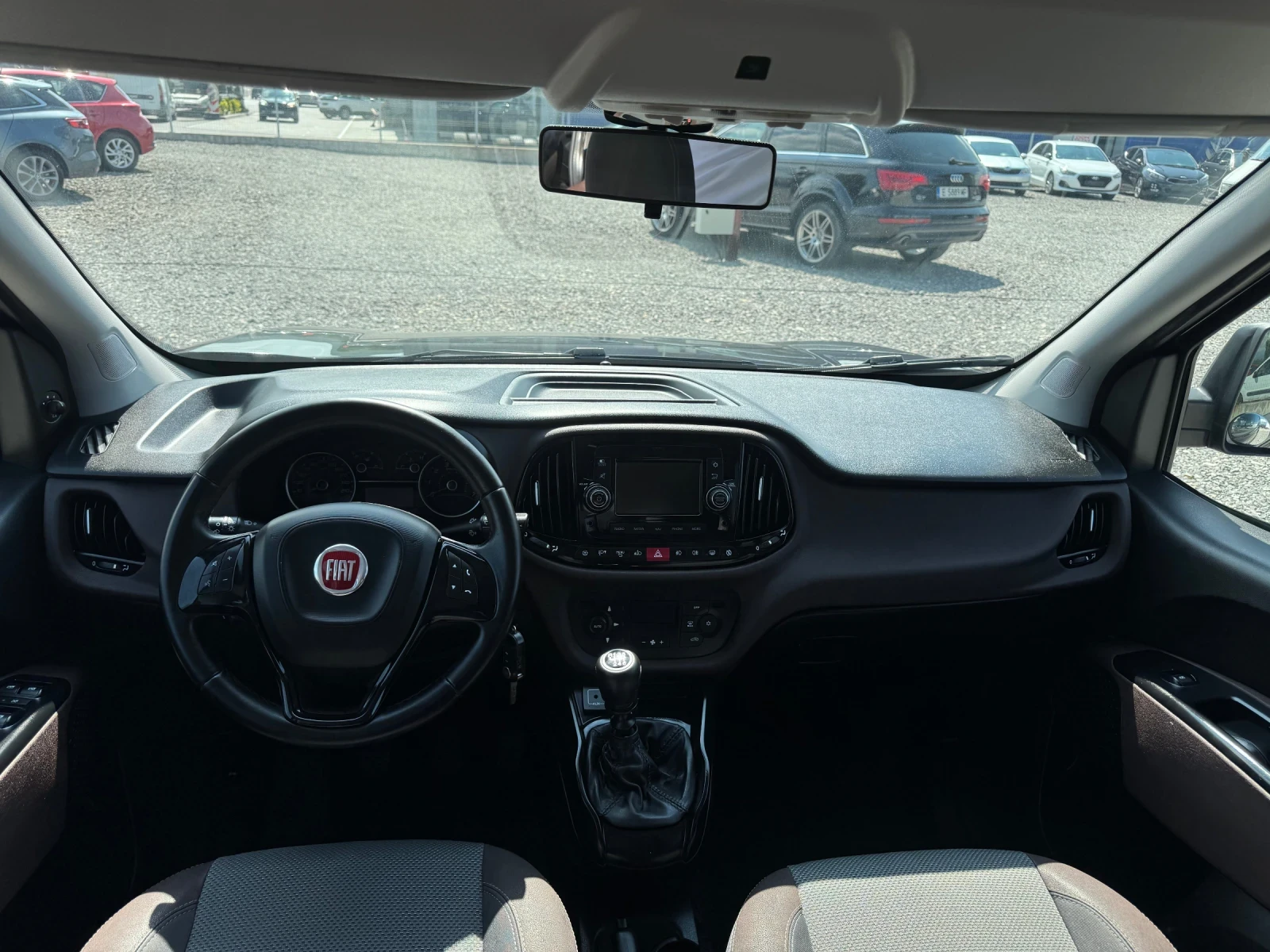 Fiat Doblo 1.6JTD TREKKING, снимка 9 - Автомобили и джипове - 55327235