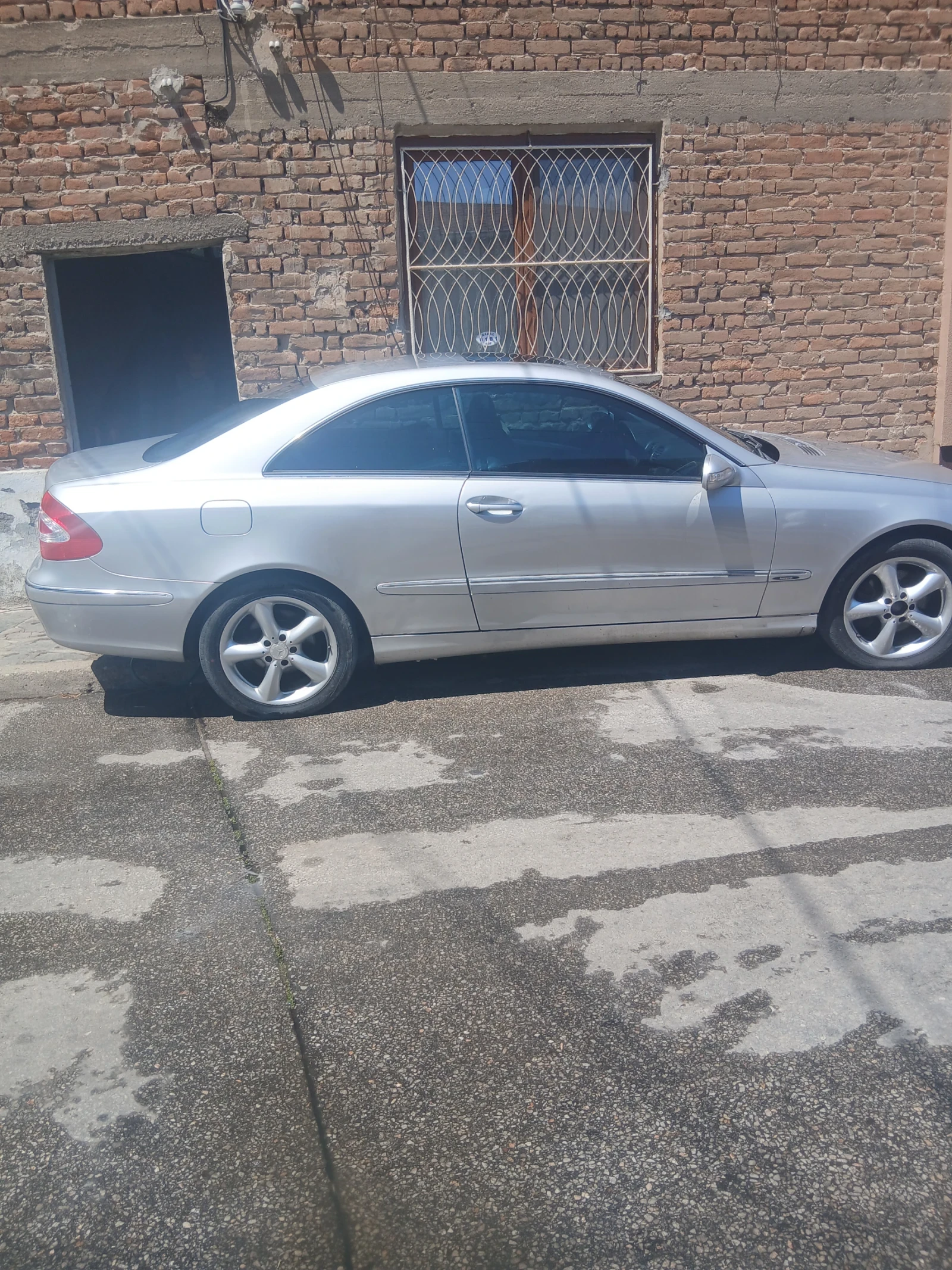 Mercedes-Benz CLK, снимка 7 - Автомобили и джипове - 55526353