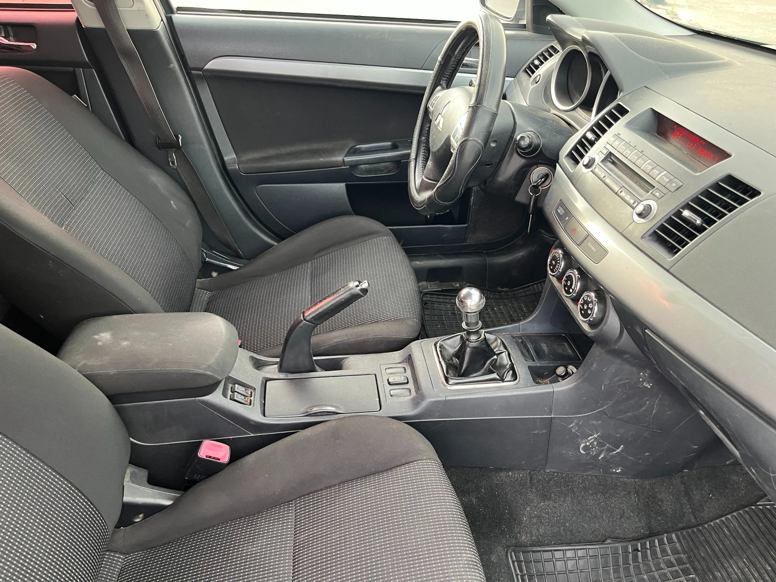 Mitsubishi Lancer - 1.8 Diesel - 2011 - , снимка 8 - Автомобили и джипове - 55616750