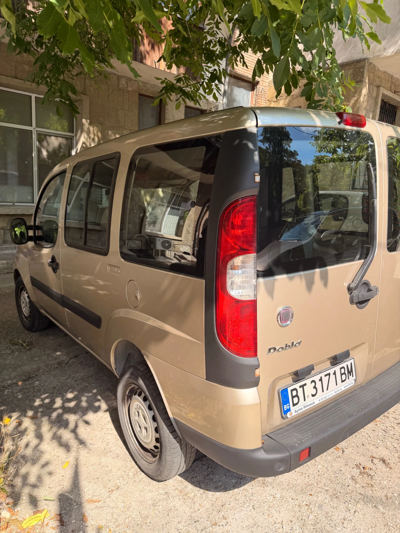 Fiat Doblo, снимка 4 - Автомобили и джипове - 55925679