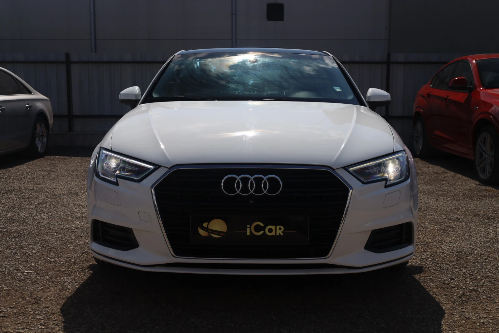 Audi A3 2.0T S-tronic Limo Pano #SzH КОЖА Bluetooth #iCar, снимка 2 - Автомобили и джипове - 55950925