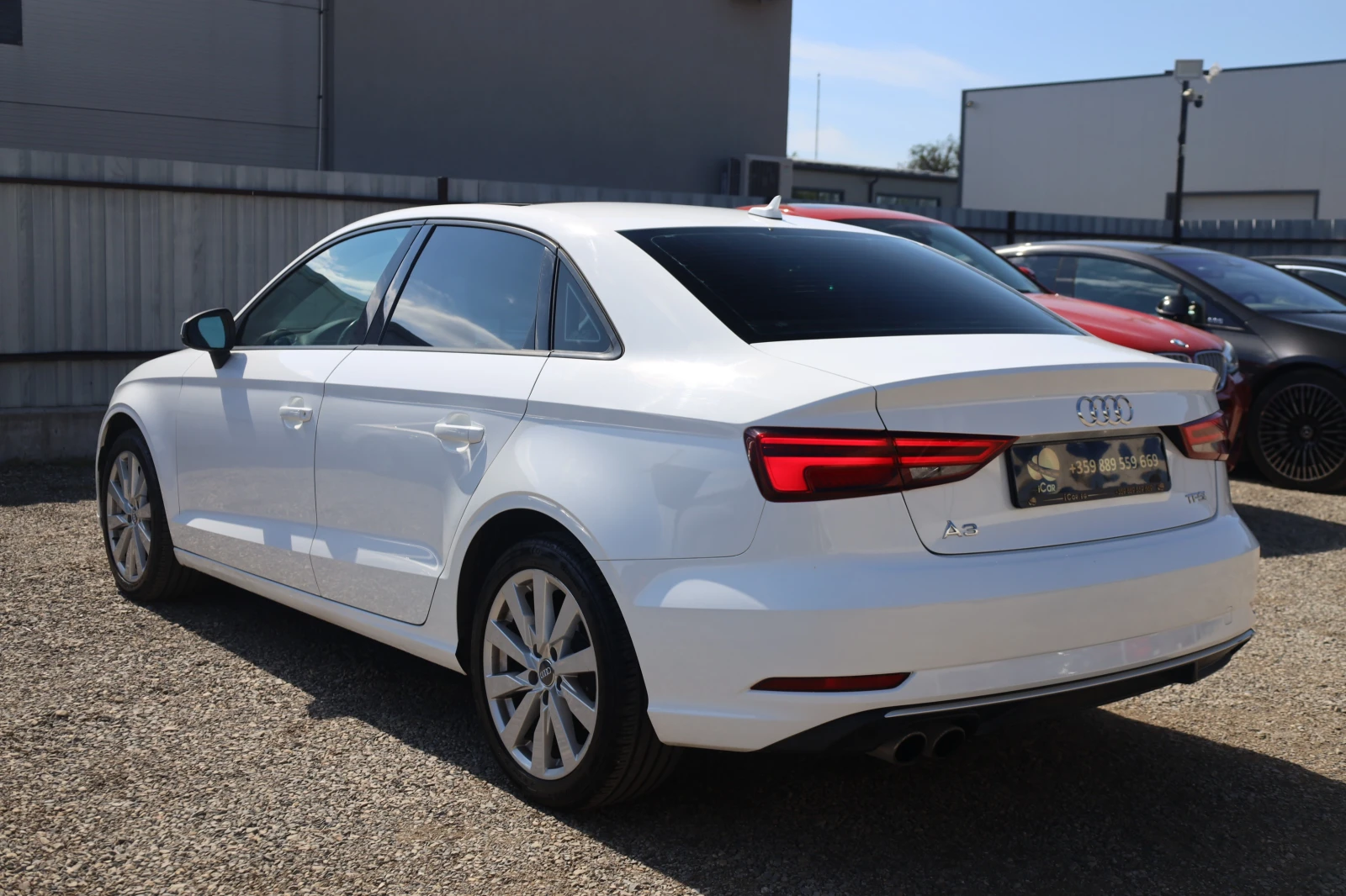 Audi A3 2.0T S-tronic Limo Pano #SzH КОЖА Bluetooth #iCar, снимка 6 - Автомобили и джипове - 55950925