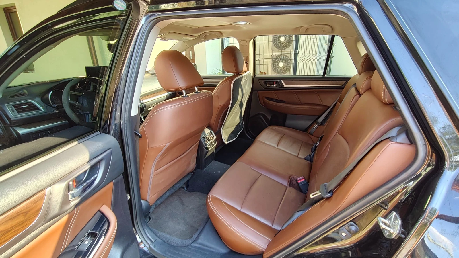 Subaru Outback Limited, снимка 10 - Автомобили и джипове - 56023290