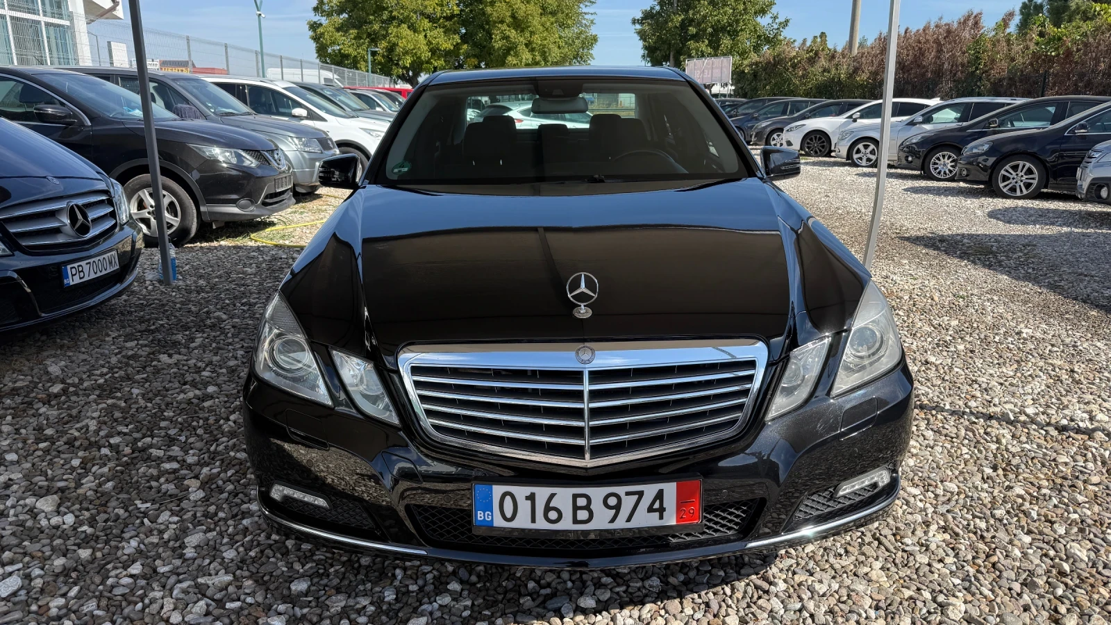 Mercedes-Benz E 350 3.0 CDI , снимка 2 - Автомобили и джипове - 56389564
