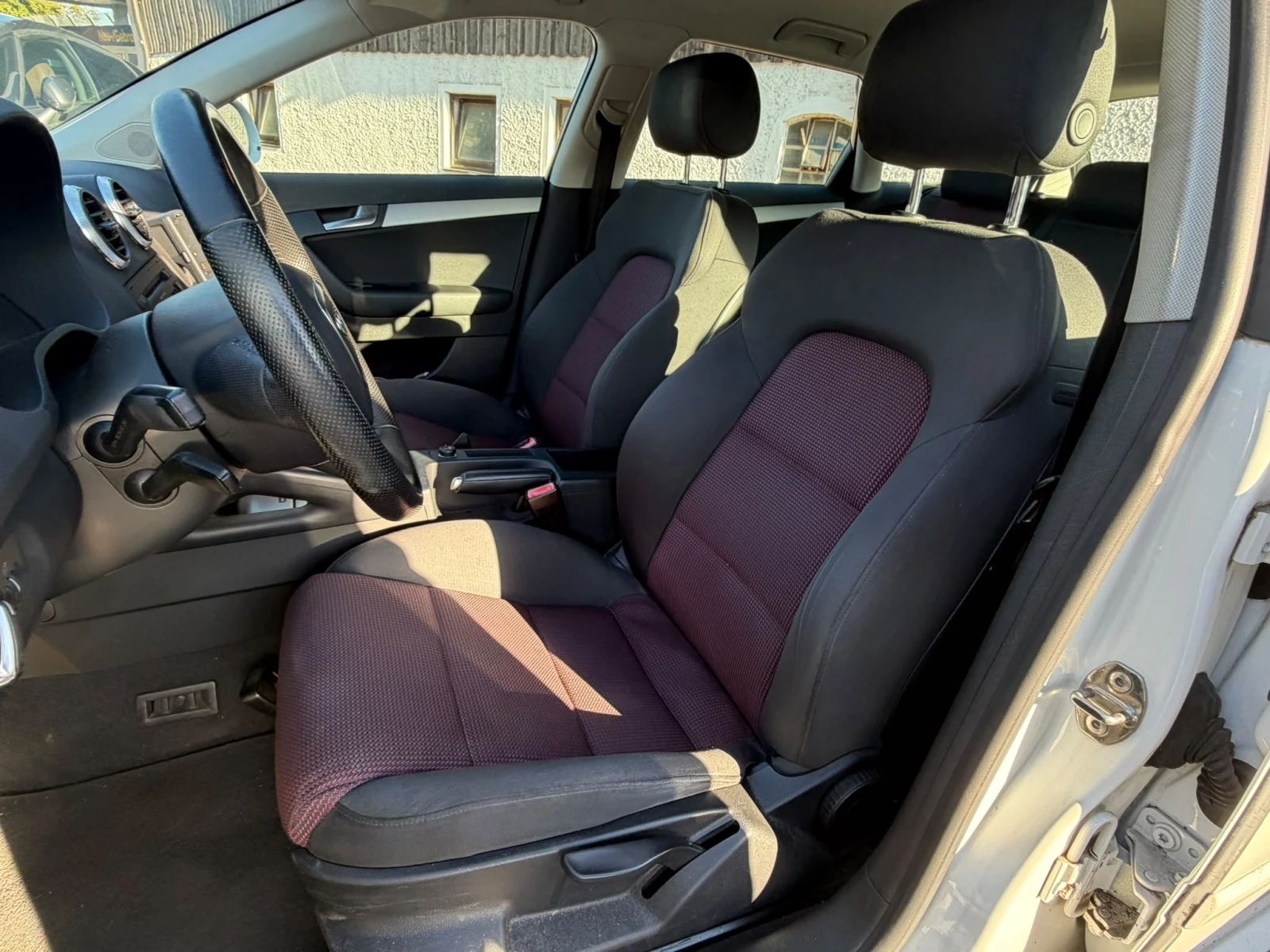 Audi A3 1.6i Face! , снимка 5 - Автомобили и джипове - 56721047