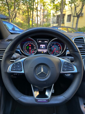Mercedes-Benz GLE 350 AMG* 4x4* NIGHT PACK* PANO* GERMANIA* ЛИЗИНГ* , снимка 8 - Автомобили и джипове - 44575987