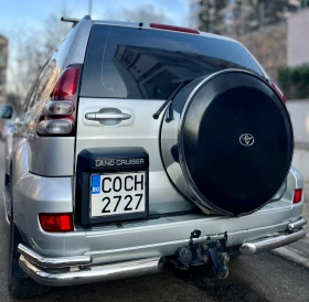     Toyota Land cruiser .