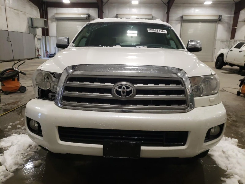 Toyota Sequoia PLATINUM AWD, снимка 5 - Автомобили и джипове - 48359934