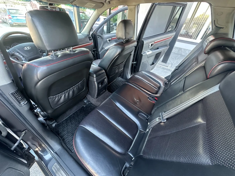Hyundai Santa fe 2.2D 4X4, снимка 11 - Автомобили и джипове - 51640730