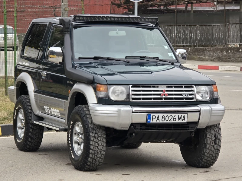 Mitsubishi Pajero Топ състояние внос Италия, снимка 8 - Автомобили и джипове - 53478321