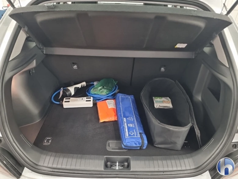 Hyundai Kona e-Kona Select, снимка 9 - Автомобили и джипове - 54149157