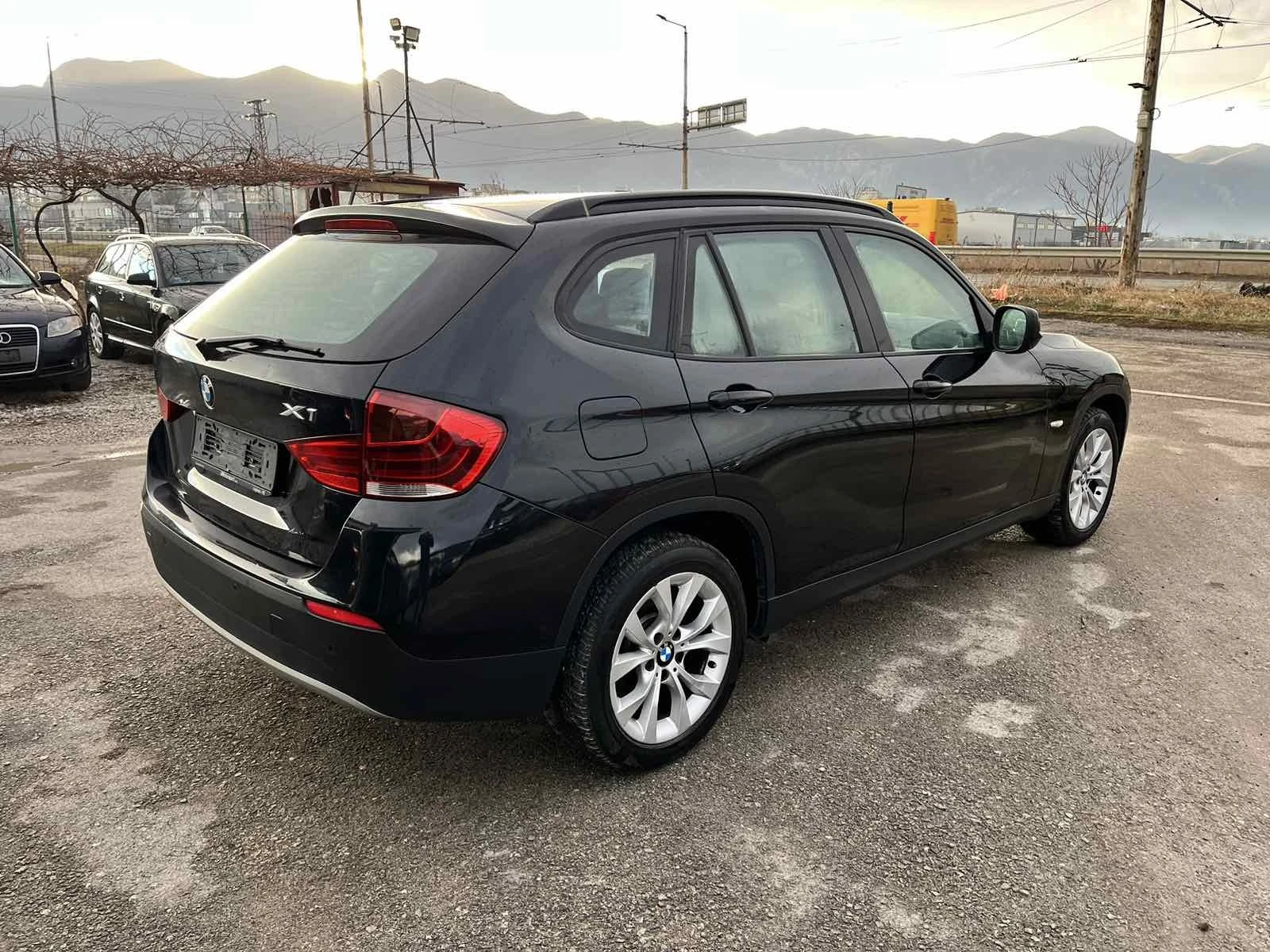 BMW X1 2.0D Xdrive - изображение 5