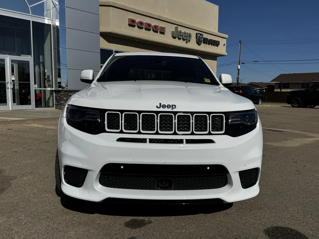 Jeep Grand cherokee SRT8* BREMBO* ПОДГРЕВ* KEYLESS* КАМЕРА - изображение 2