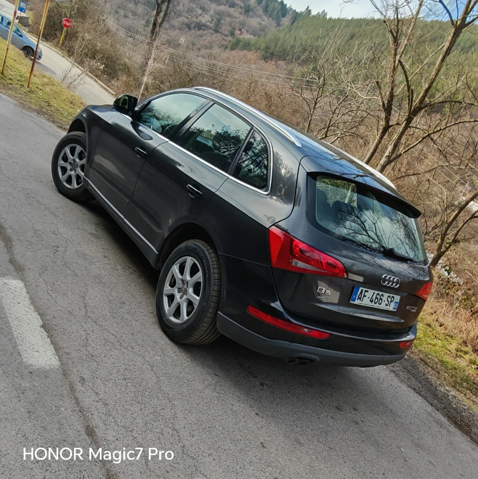 Audi Q5 2.0 - изображение 4