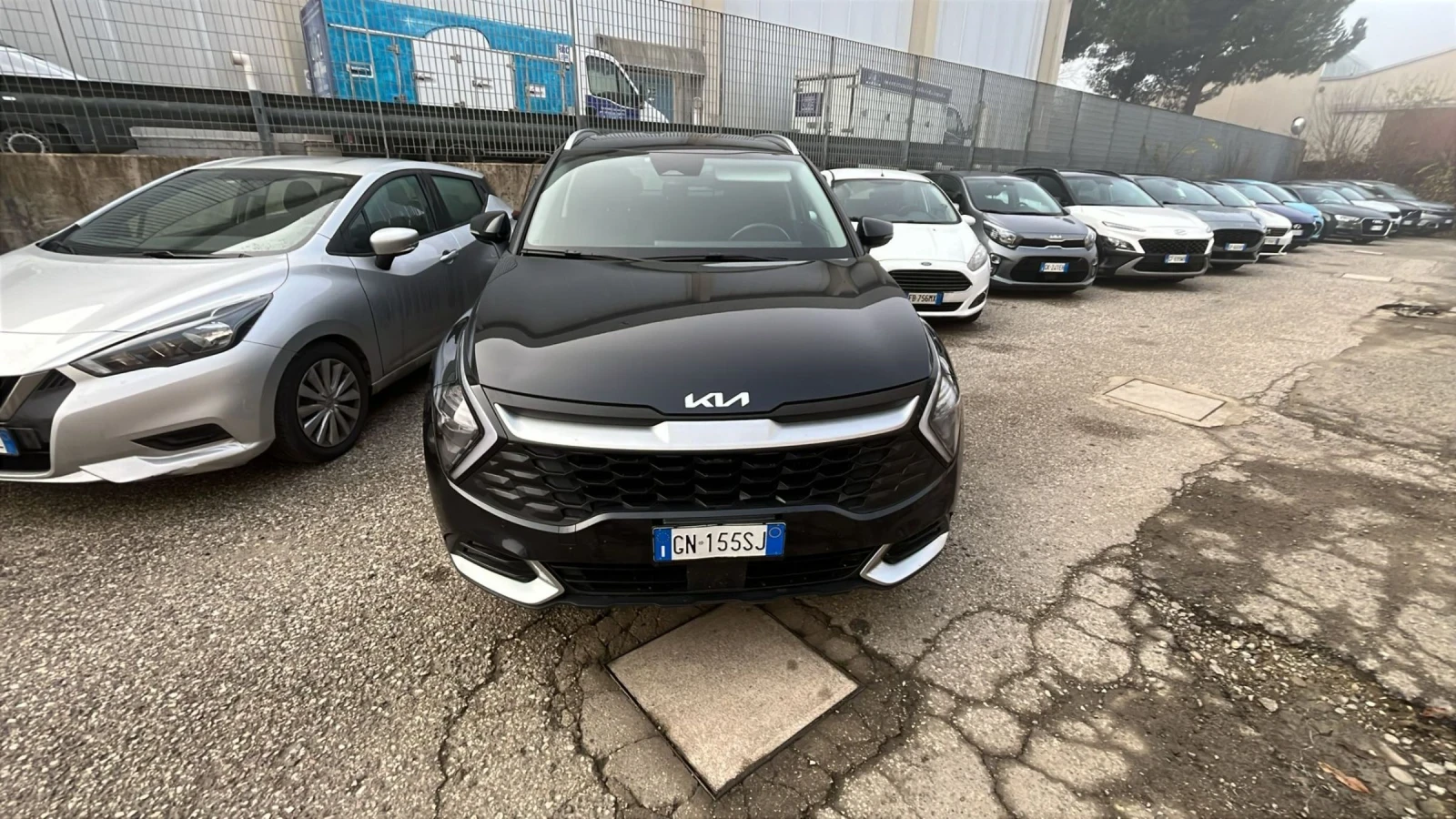 Kia Sportage, снимка 3 - Автомобили и джипове - 53715514