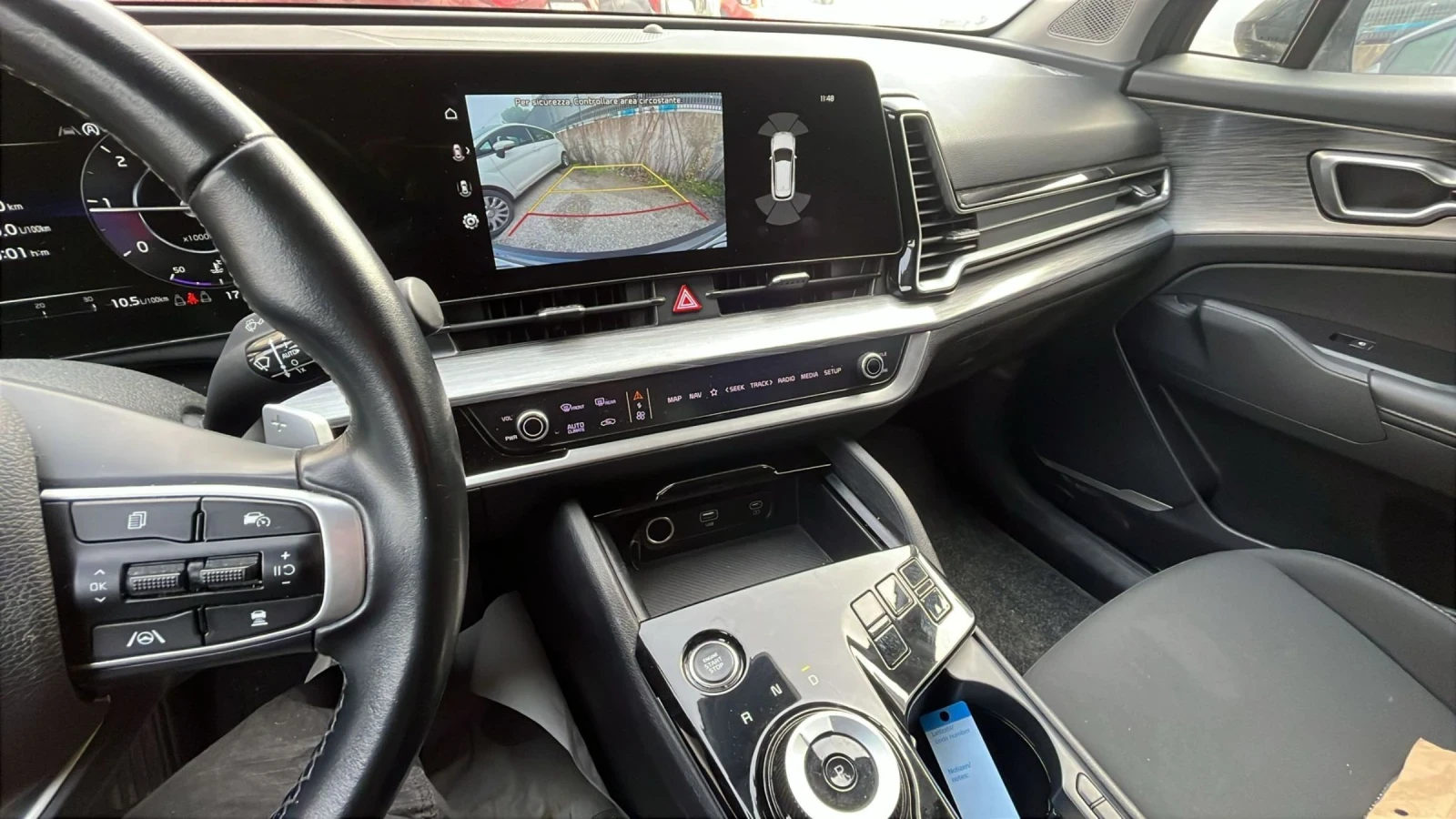 Kia Sportage, снимка 11 - Автомобили и джипове - 53715514