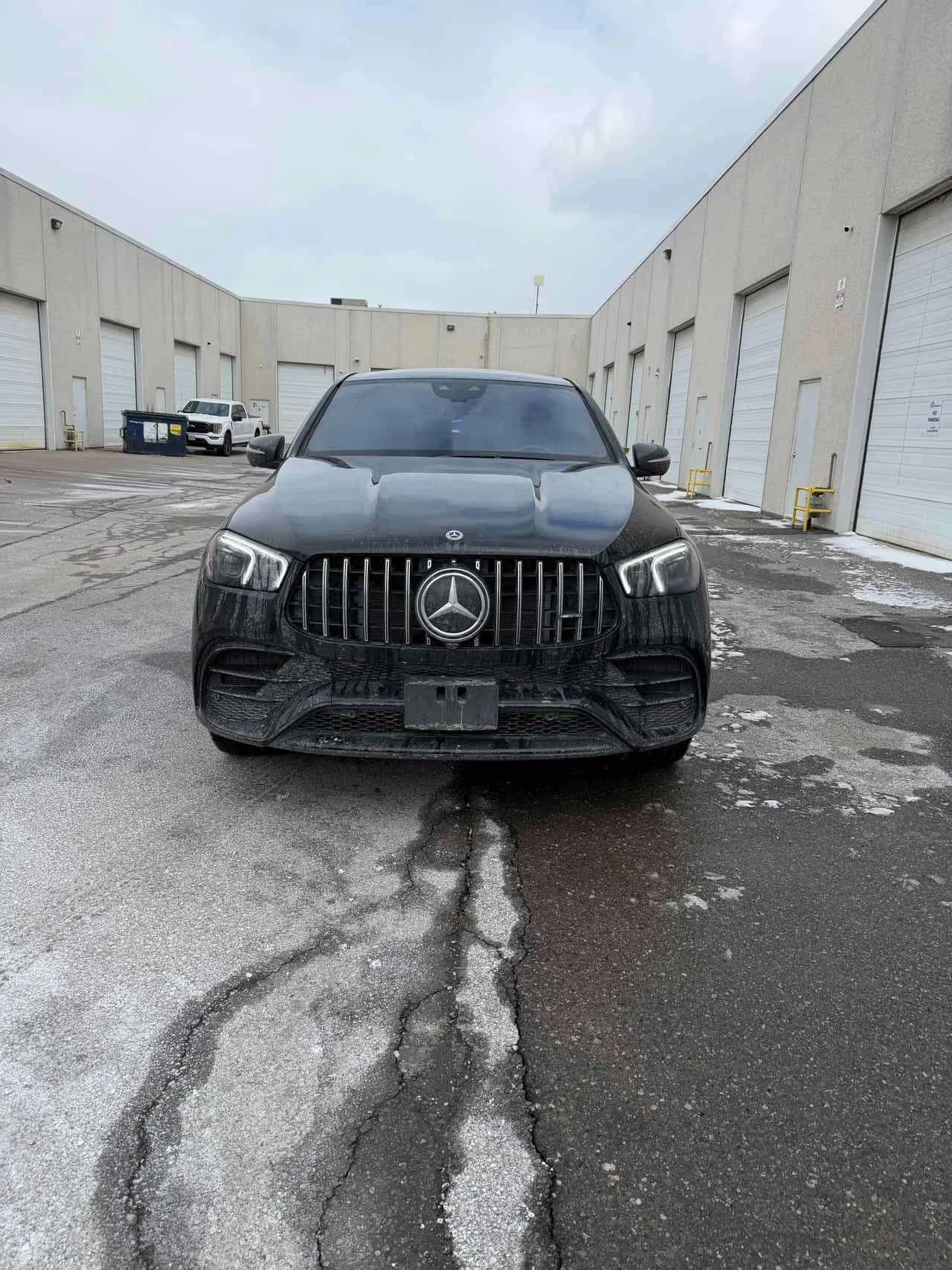 Mercedes-Benz GLE 63 S AMG * ДИСТРОНИК * 360 * ОБДУХВАНЕ * BURMESTER, снимка 6 - Автомобили и джипове - 53880152