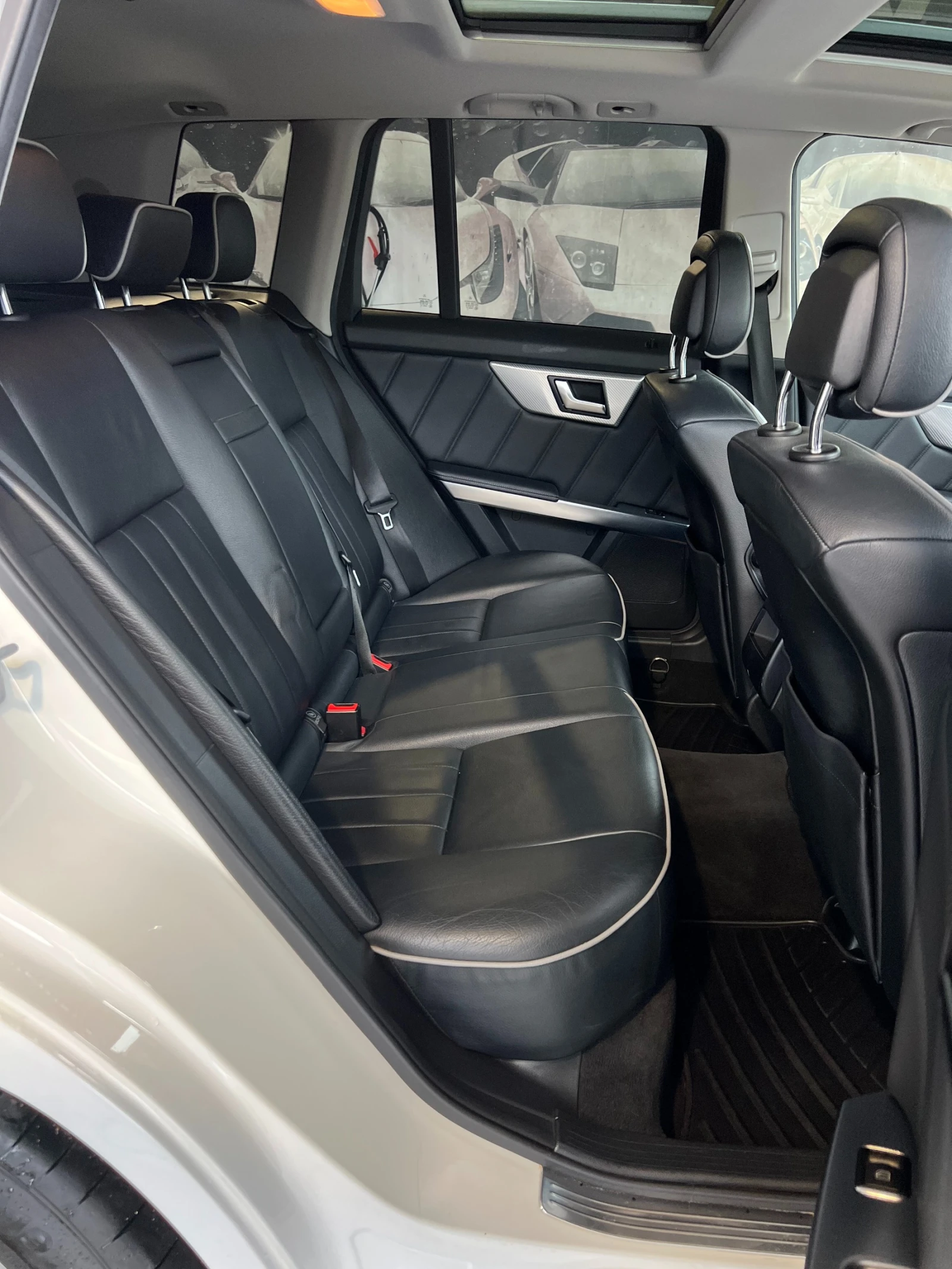 Mercedes-Benz GLK 2.2CDI 4MATIC AMG ПАНОРАМА Harman/kardon SPORT, снимка 16 - Автомобили и джипове - 53926483