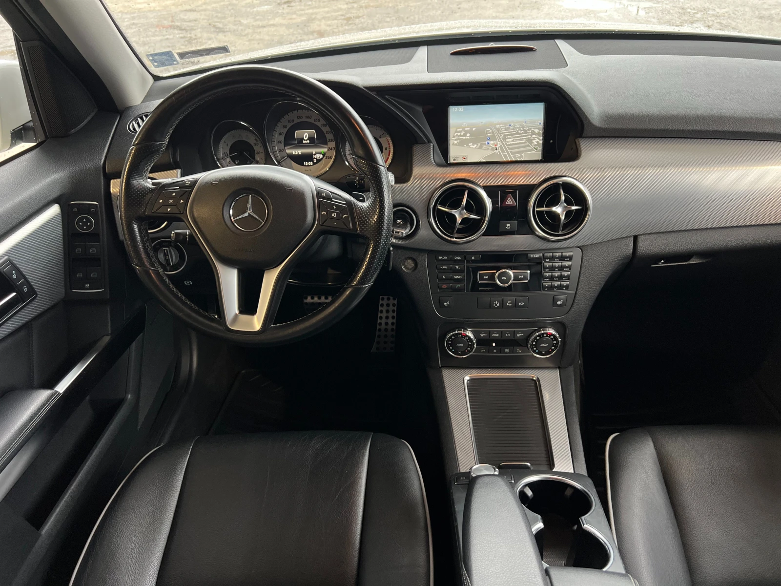 Mercedes-Benz GLK 2.2CDI 4MATIC AMG ПАНОРАМА Harman/kardon SPORT, снимка 12 - Автомобили и джипове - 53926483