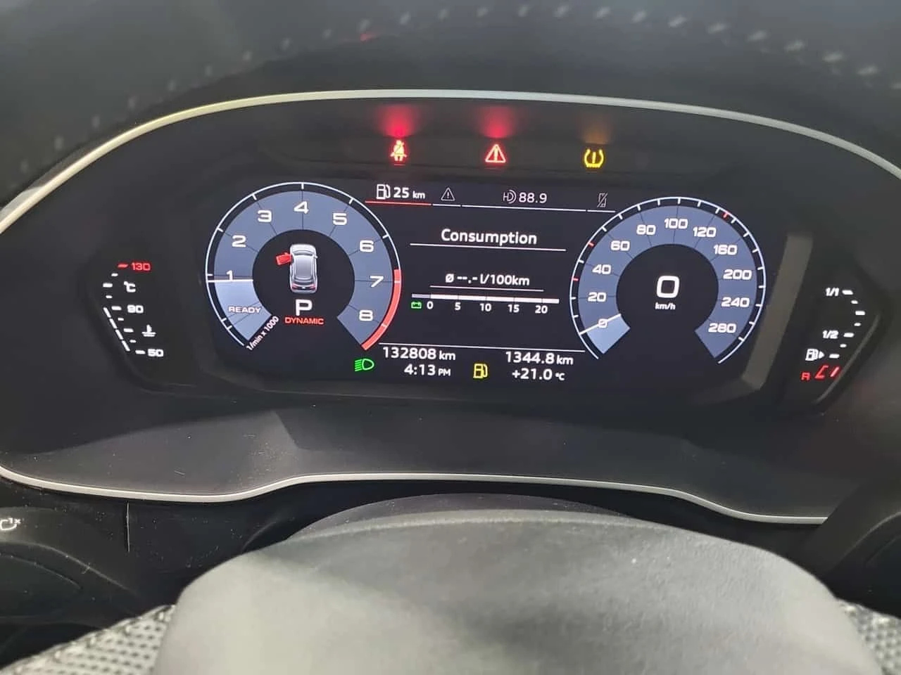 Audi Q3 * CARFAX* ПАНОРАМА* АВТОКРЕДИТ* , снимка 11 - Автомобили и джипове - 54845642