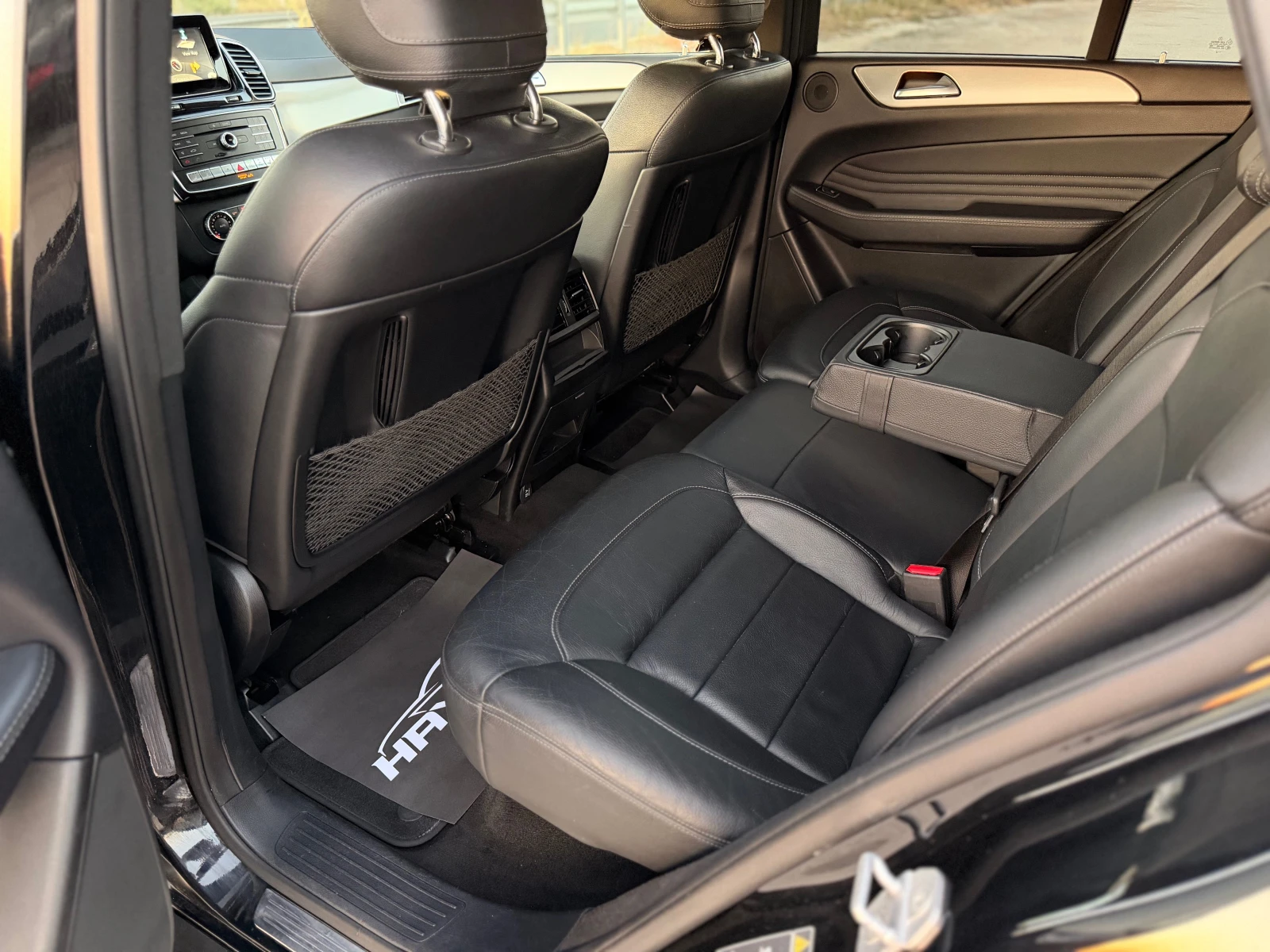 Mercedes-Benz GLE Coupe 350d= 4Matic= 63 AMG= Distronic= Камера= Обдухване, снимка 14 - Автомобили и джипове - 55734948