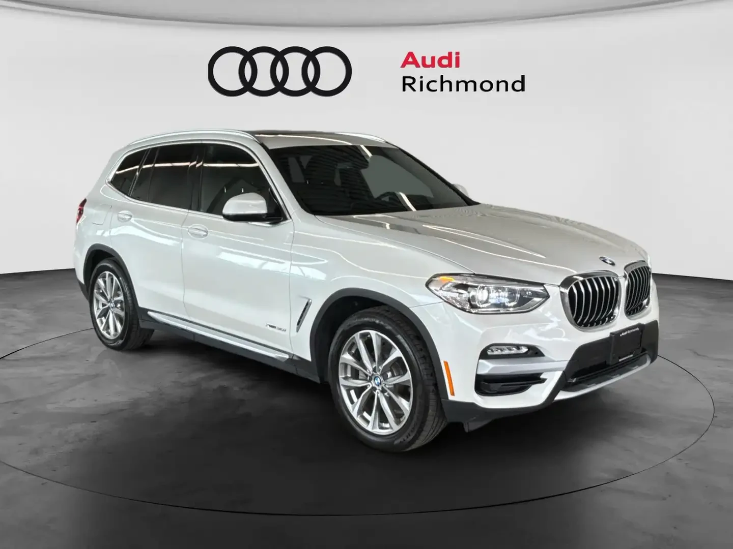 BMW X3 ПОДГРЕВ* КАМЕРА* КЕЙЛЕС* ПАНОРАМА* , снимка 3 - Автомобили и джипове - 56163337