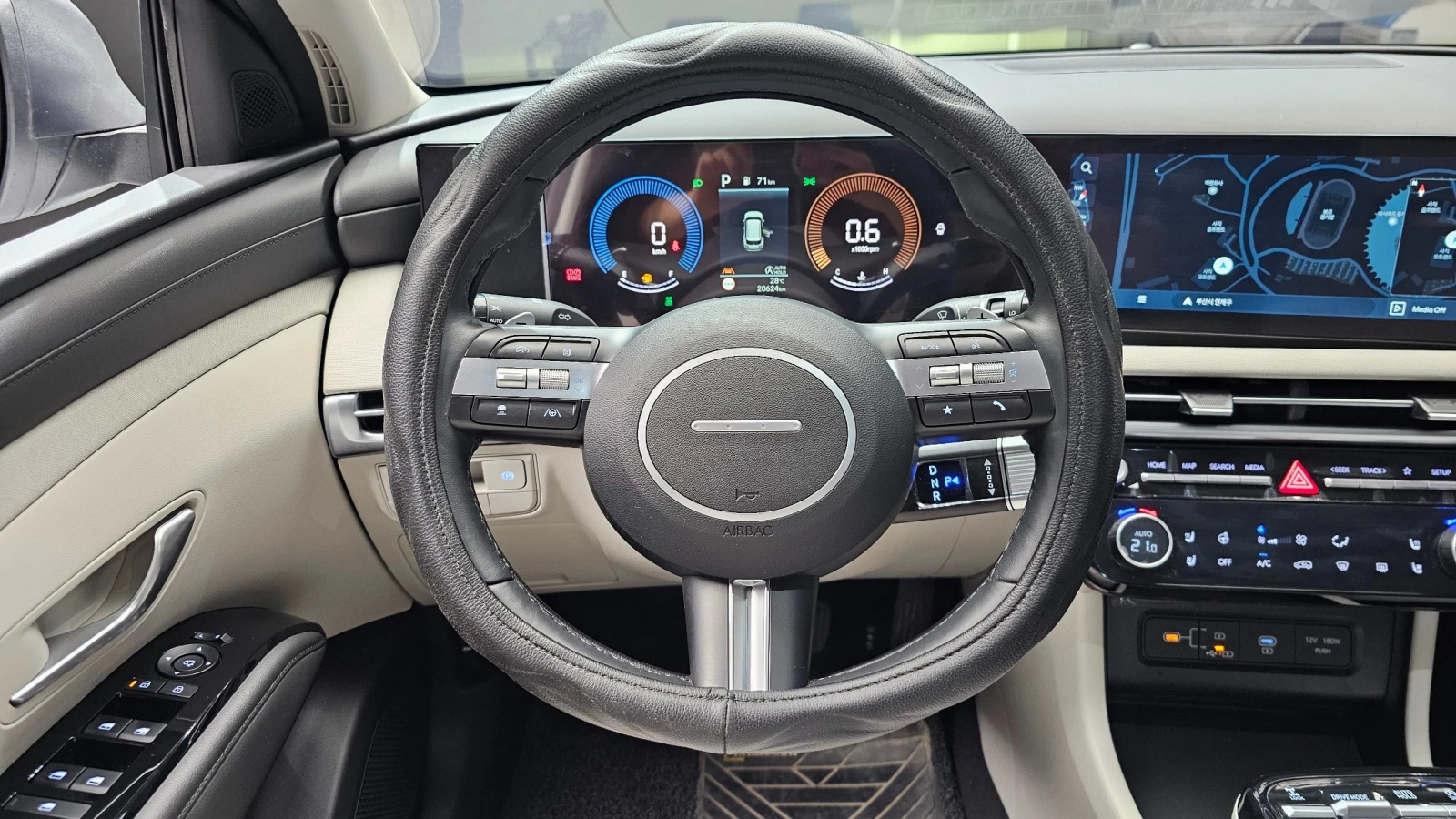 Hyundai Tucson 1.6 Turbo 4WD Premium | Mobile.bg � ����������� 10
