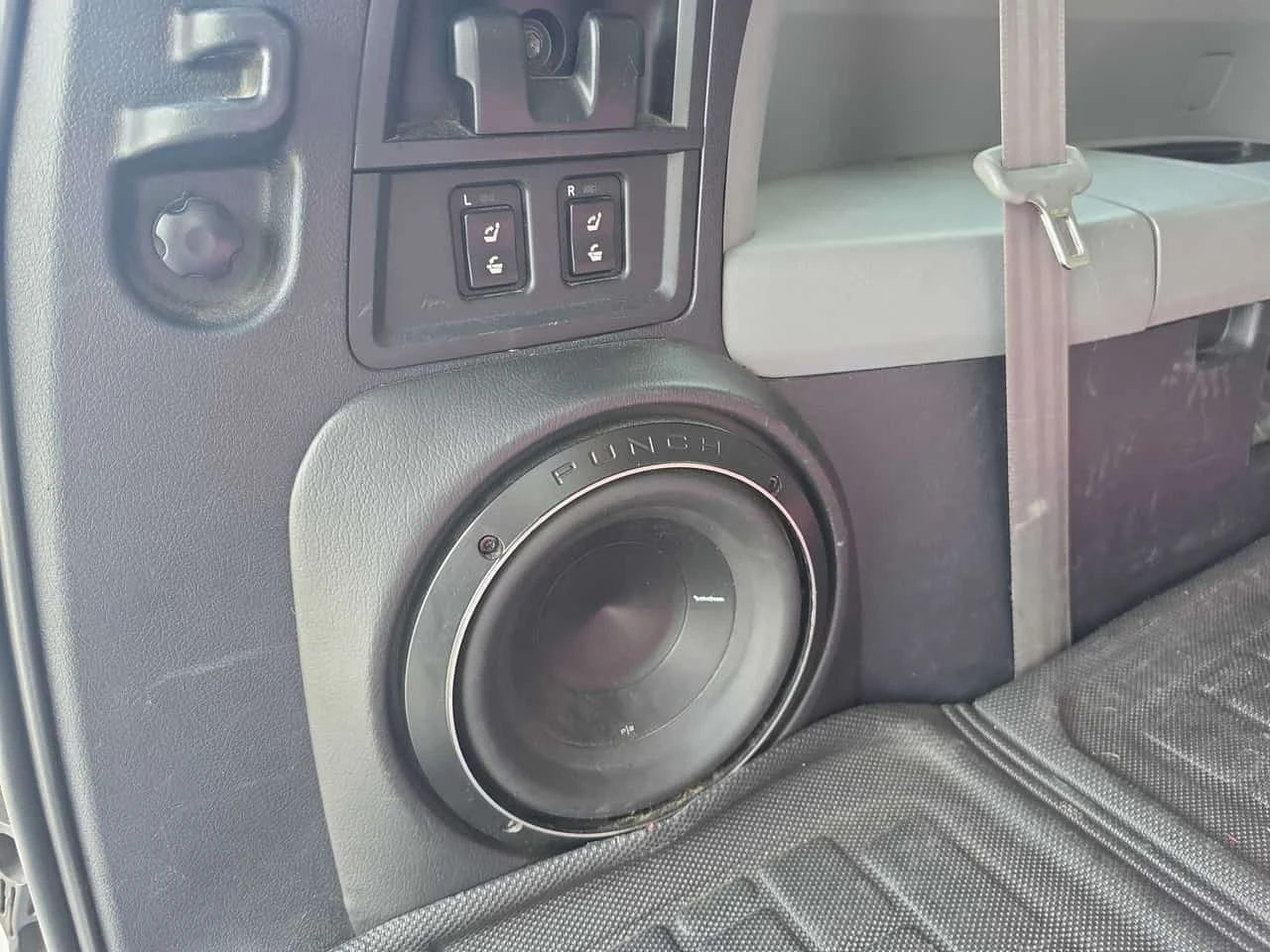 Toyota Sequoia * 4WD 5.7L * ���������� ��� ������������ ������*  | Mobile.bg � ����������� 10