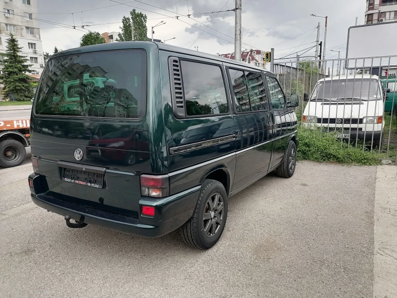 VW Caravelle 2.5TDI syncro, снимка 2 - Бусове и автобуси - 48448680