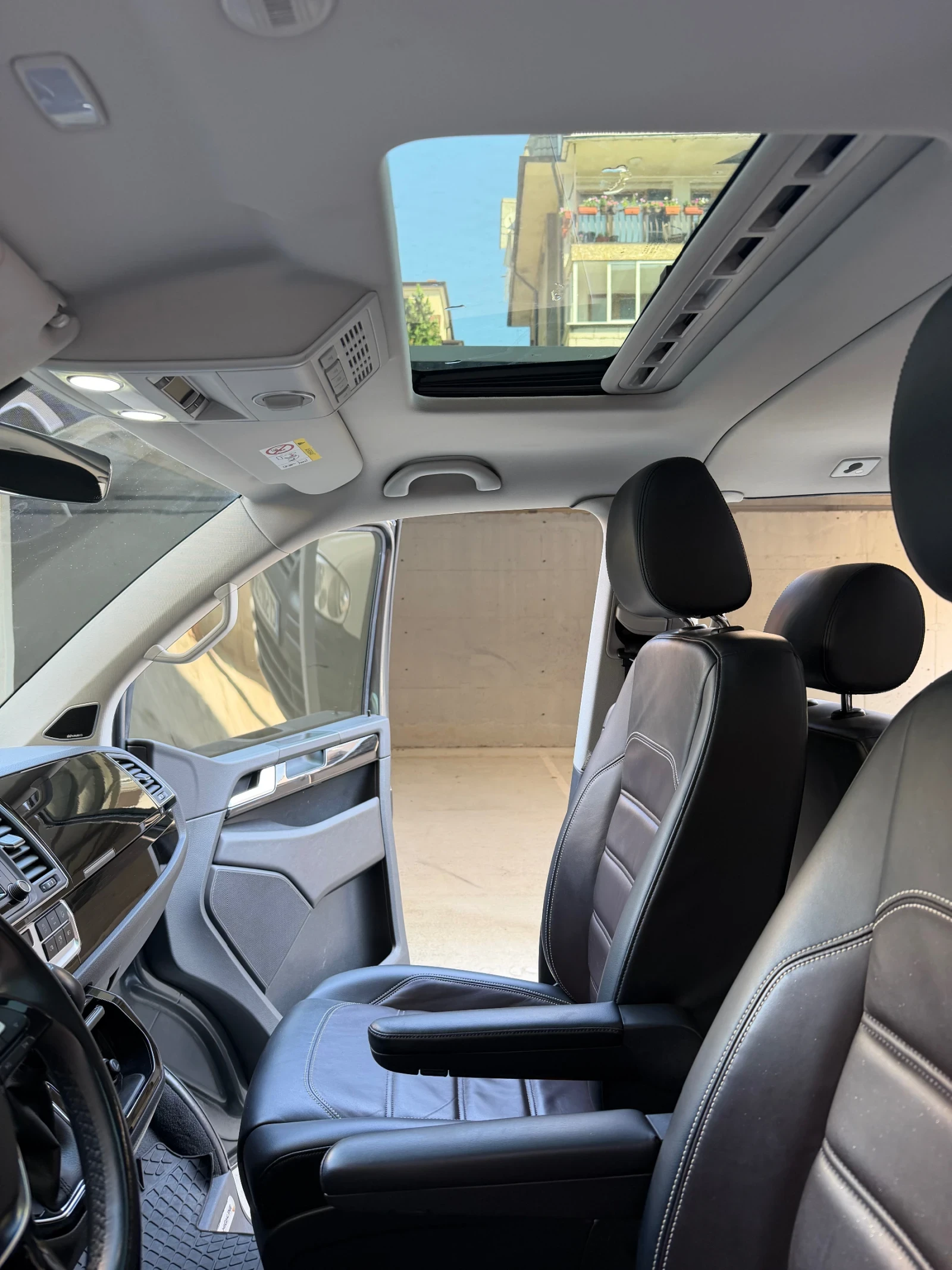 VW Multivan T6 Bulli, снимка 15 - Бусове и автобуси - 56240522