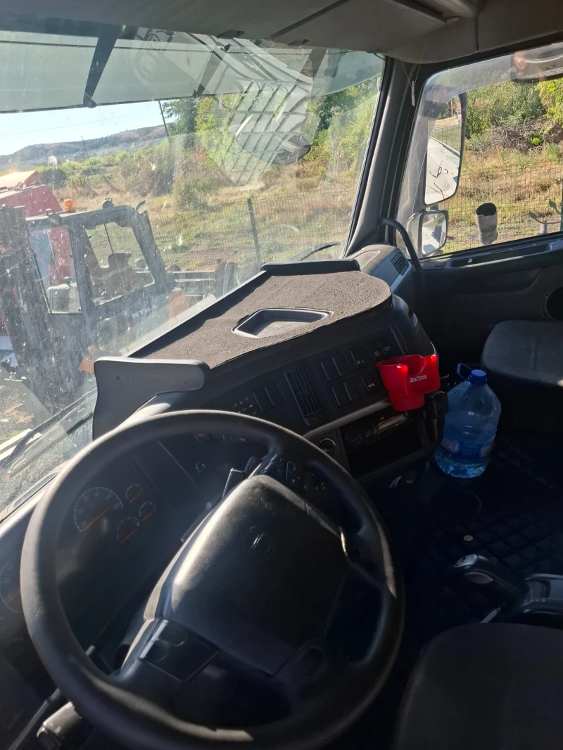 Volvo Fh 12 FH420, снимка 3 - Камиони - 52510793