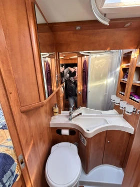 Кемпер Carthago chic c-line 3.8 | Auto.bg — изображение 9