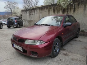 Mitsubishi Carisma 1.6 GLX Газов инжекцион, снимка 4