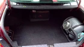Mitsubishi Carisma 1.6 GLX Газов инжекцион, снимка 12