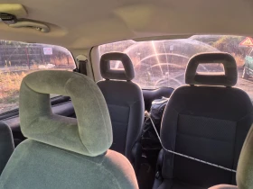 Ford Galaxy 2300, снимка 10