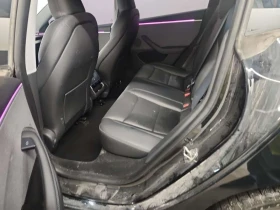 Tesla Model 3  RWD / Carfax / Автокредит  | Auto.bg — изображение 12