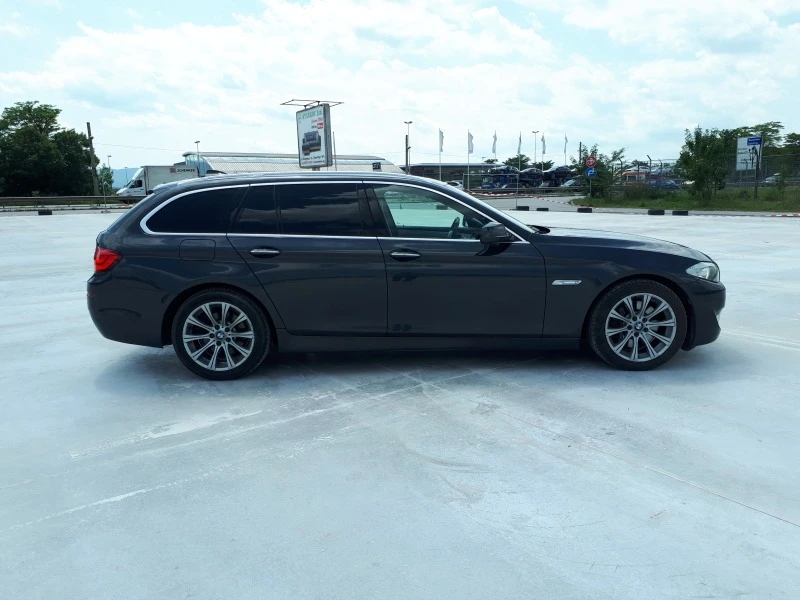 BMW 525 d-F11 FUTURA, снимка 8 - Автомобили и джипове - 41412414