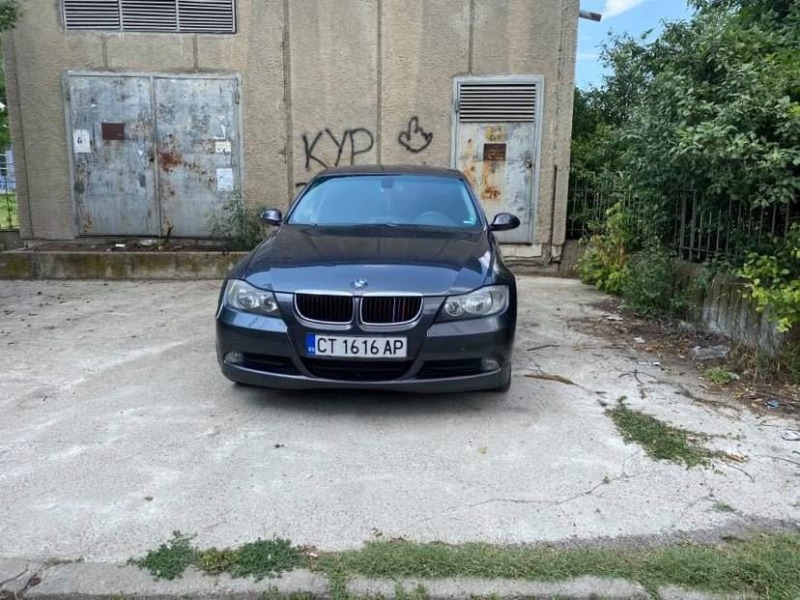 BMW 320 Черен таван,нави, снимка 2 - Автомобили и джипове - 45163146