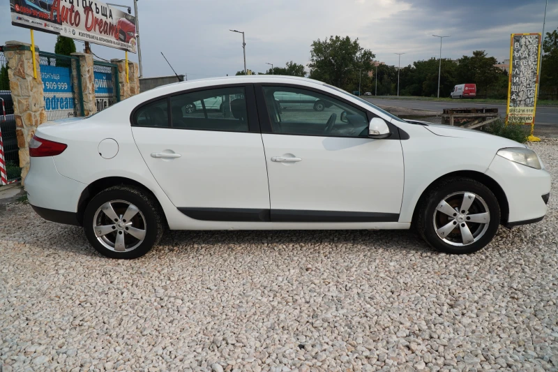 Renault Fluence 1.5DCi 110k.c. РЕГИСТРИРАН!!!, снимка 8 - Автомобили и джипове - 47666270